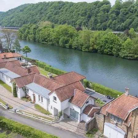 Villa La Bord De Meuse *
